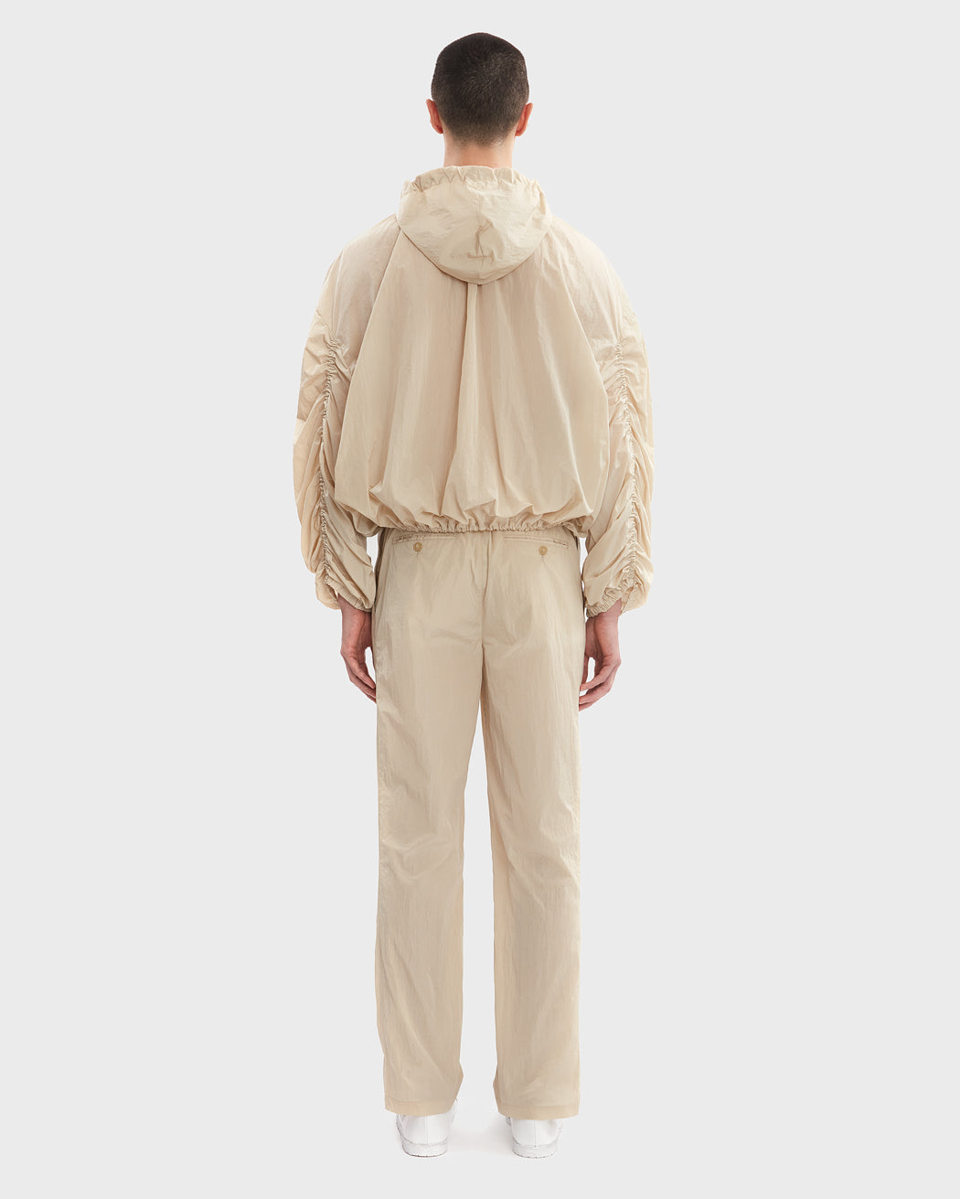 CRINKLED TROUSERS
