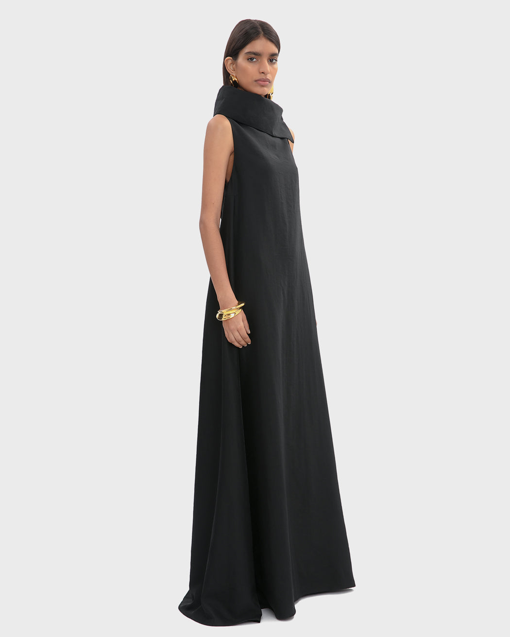 TECH WOOL FUNNEL NECK DRESS
