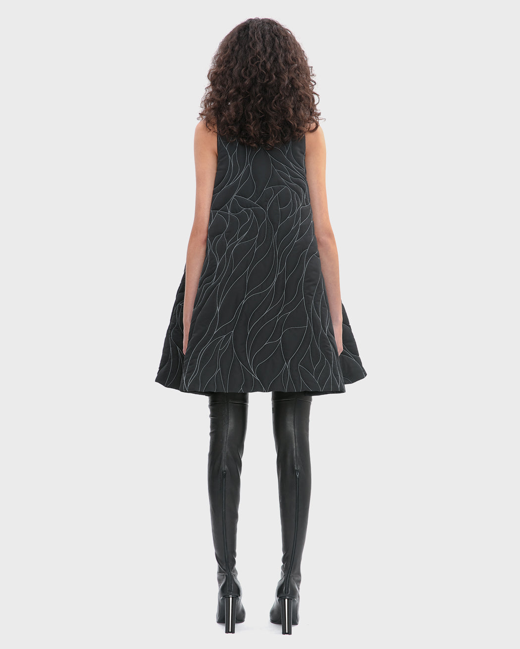 QUILTED TECHNICAL MINI ECO-DOWN DRESS