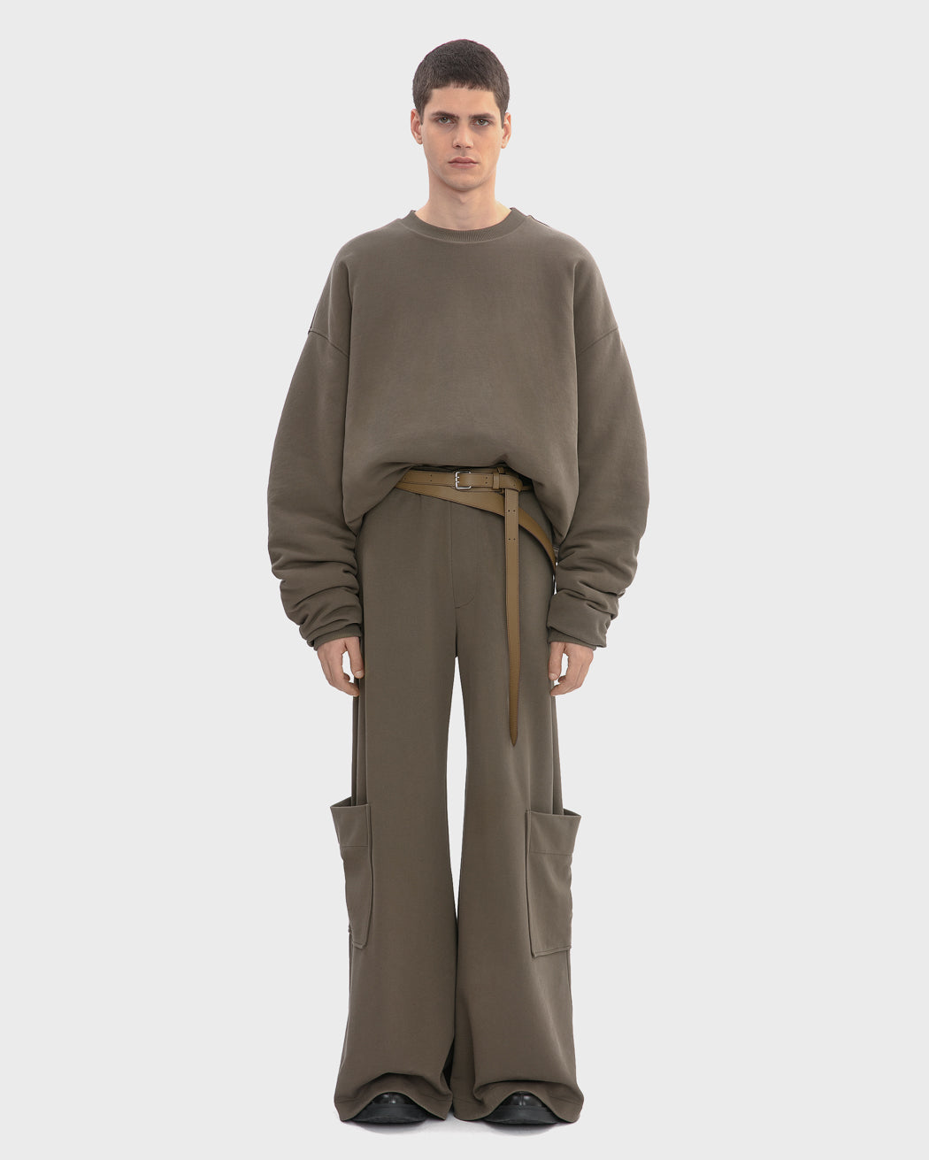 OVERSIZED PADDED SWEATSHIRT