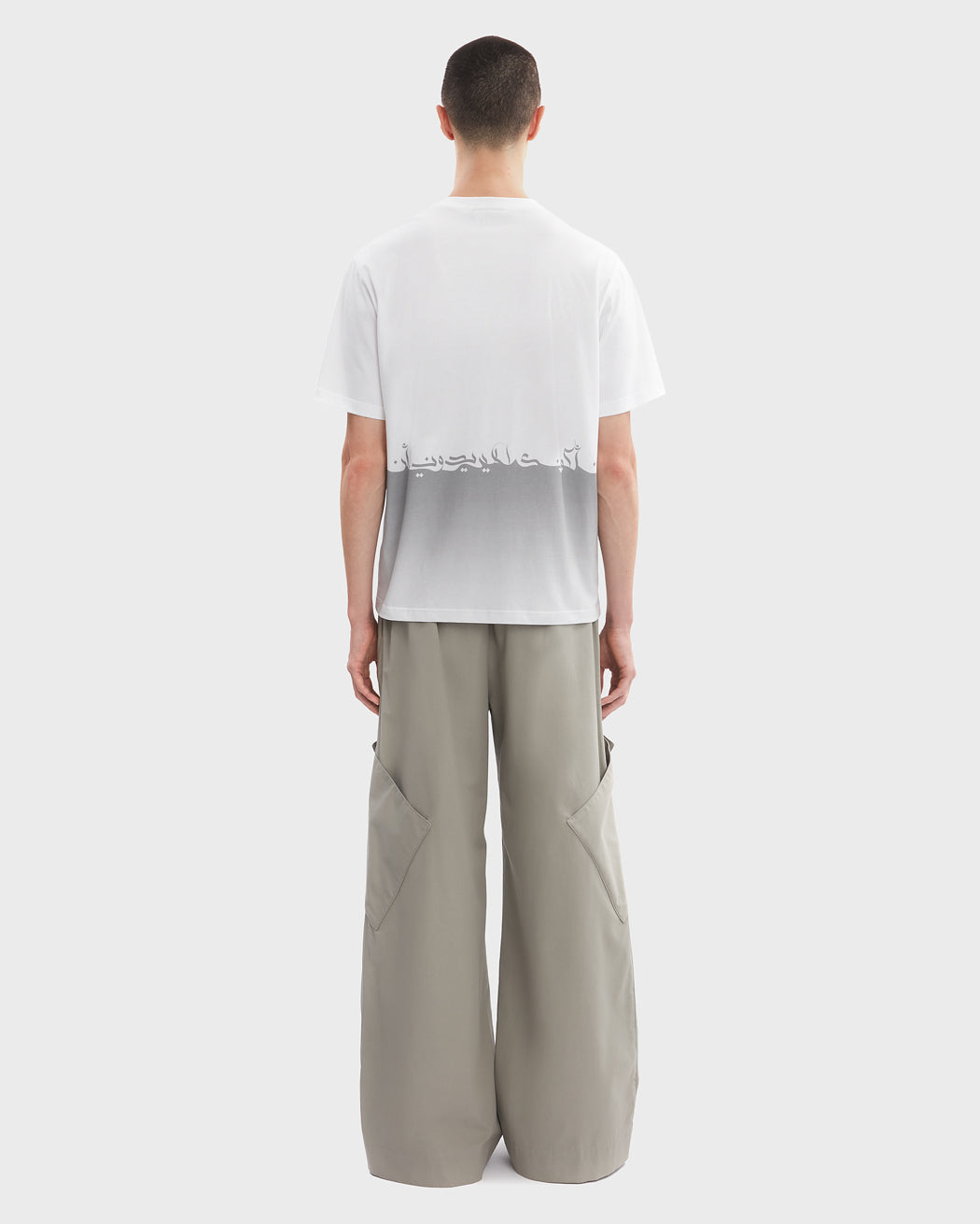 GRADIENT CALLIGRAPHY T-SHIRT