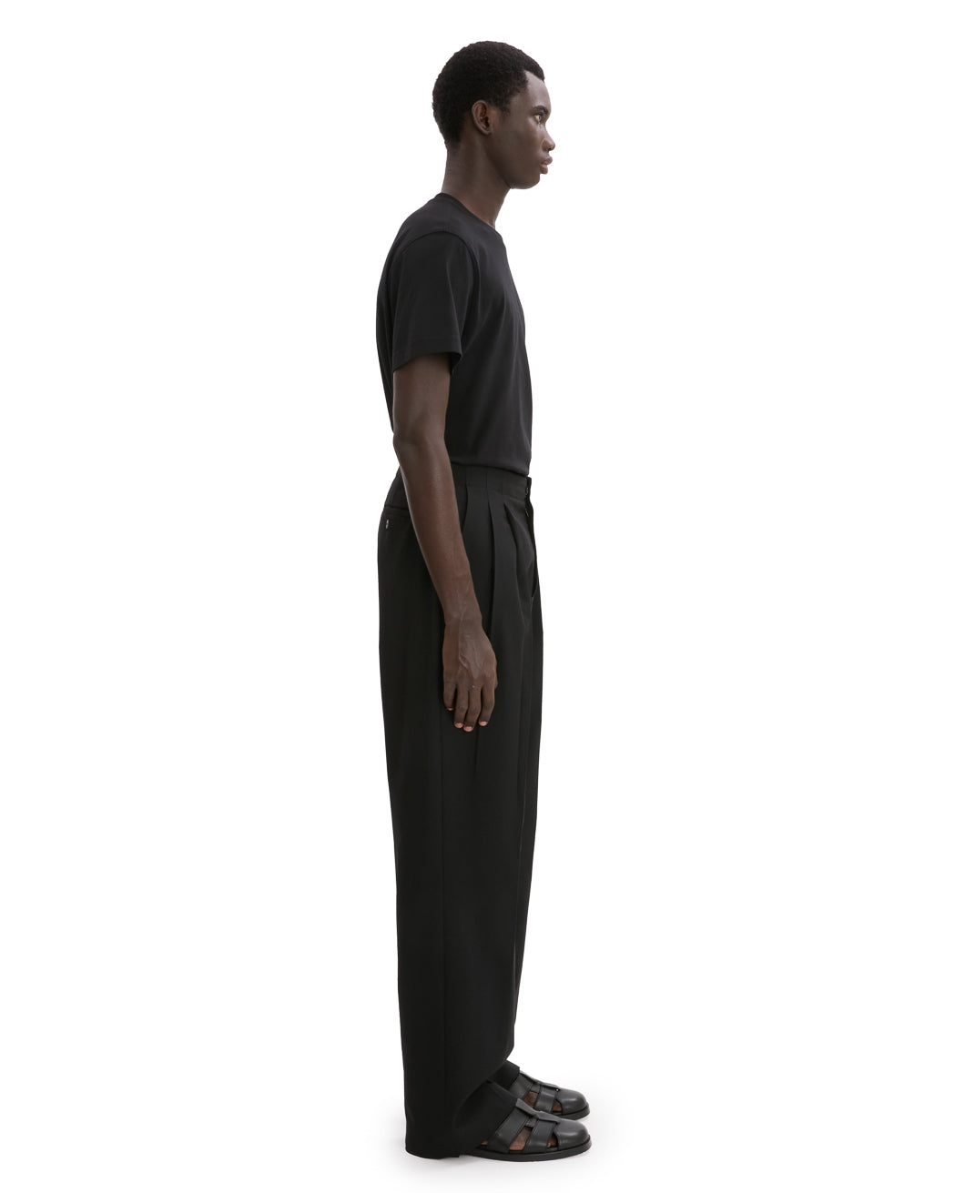 PLEATED WOOL TROUSER