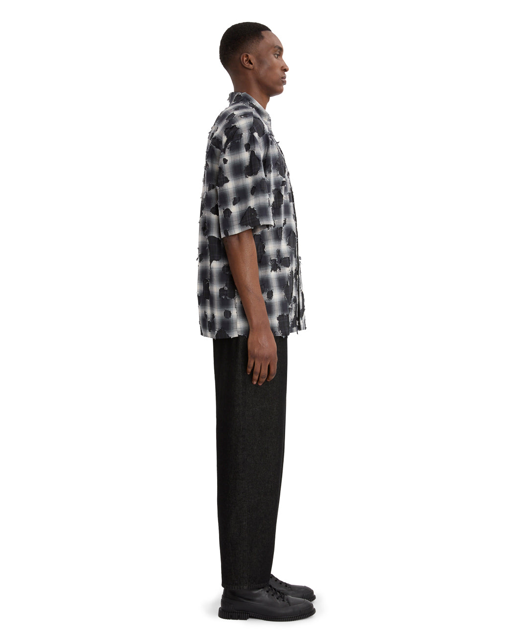 SHORT SLEEVE SHIRT