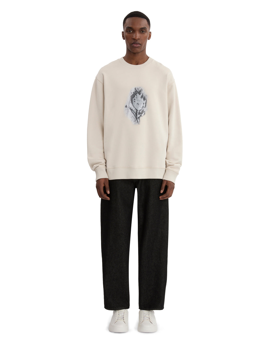 FLOWER PRINT SWEATSHIRT