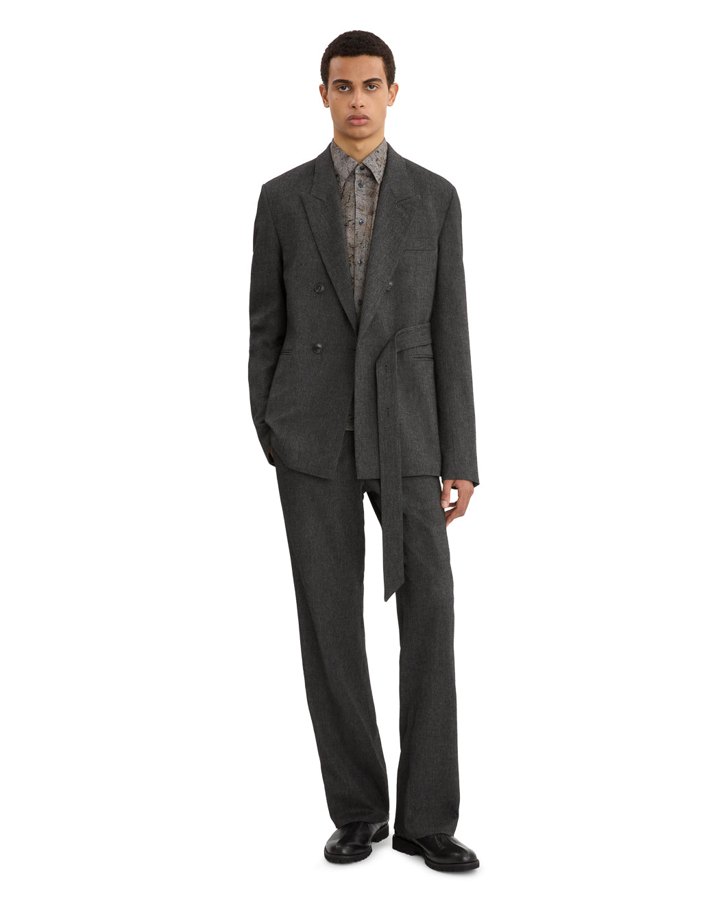 SLIM BLAZER